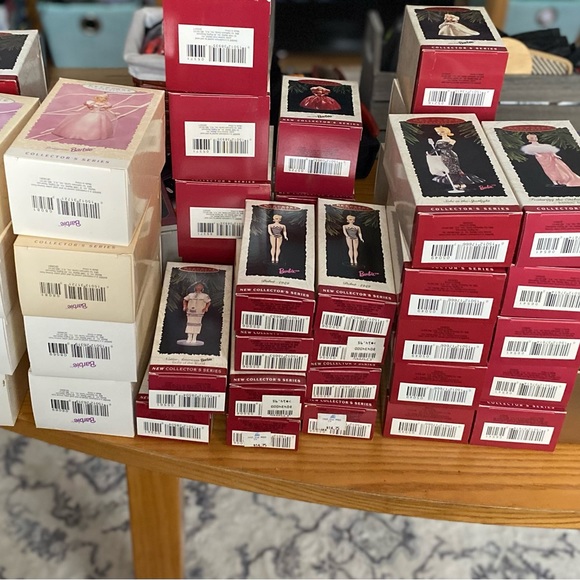 💕✨ Vintage Barbie Hallmark Christmas Ornaments ~ First Five In The Series ✨💕 - Picture 12 of 12